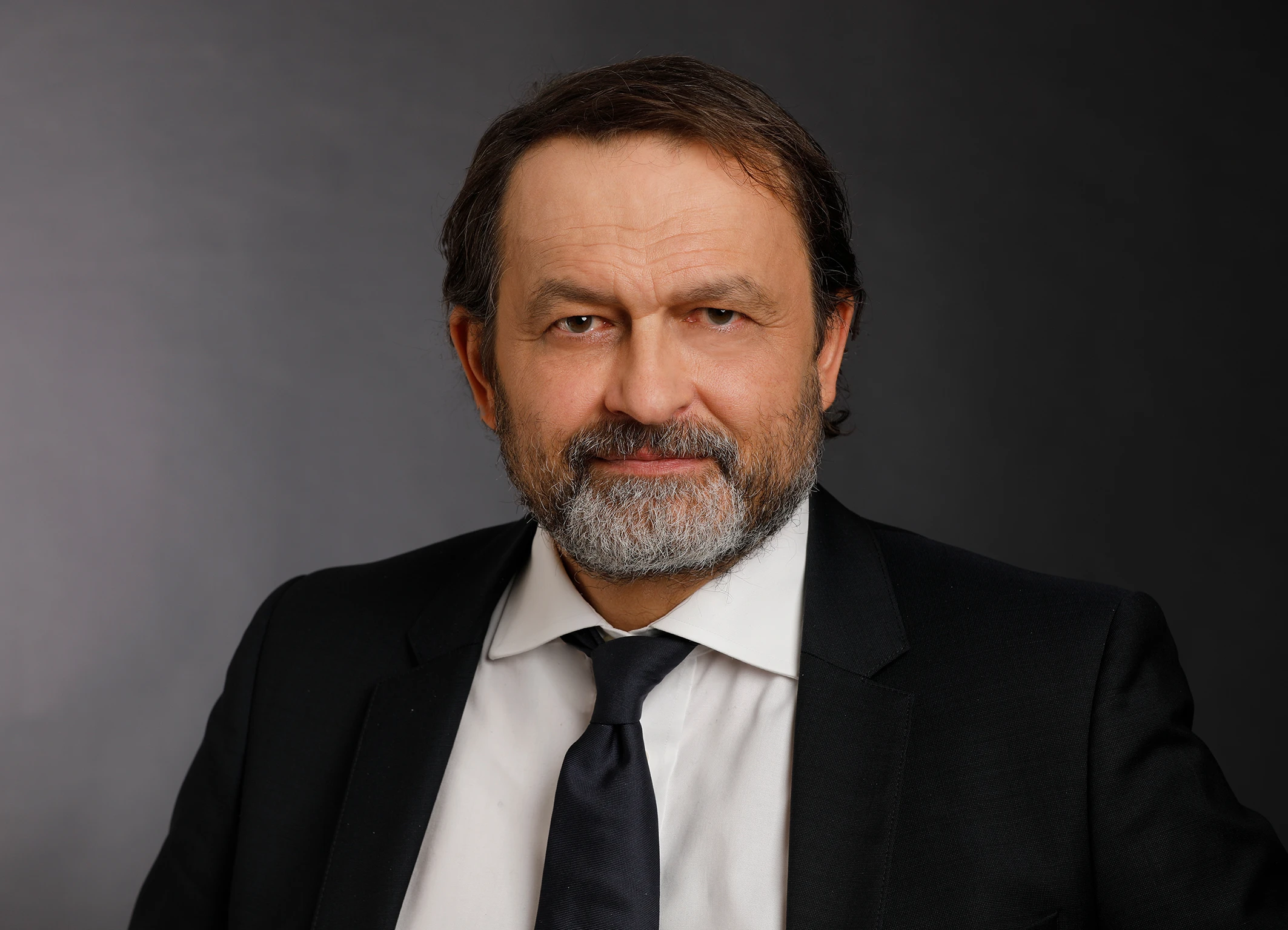 Porträt von Rechtsanwalt Pavel Olic